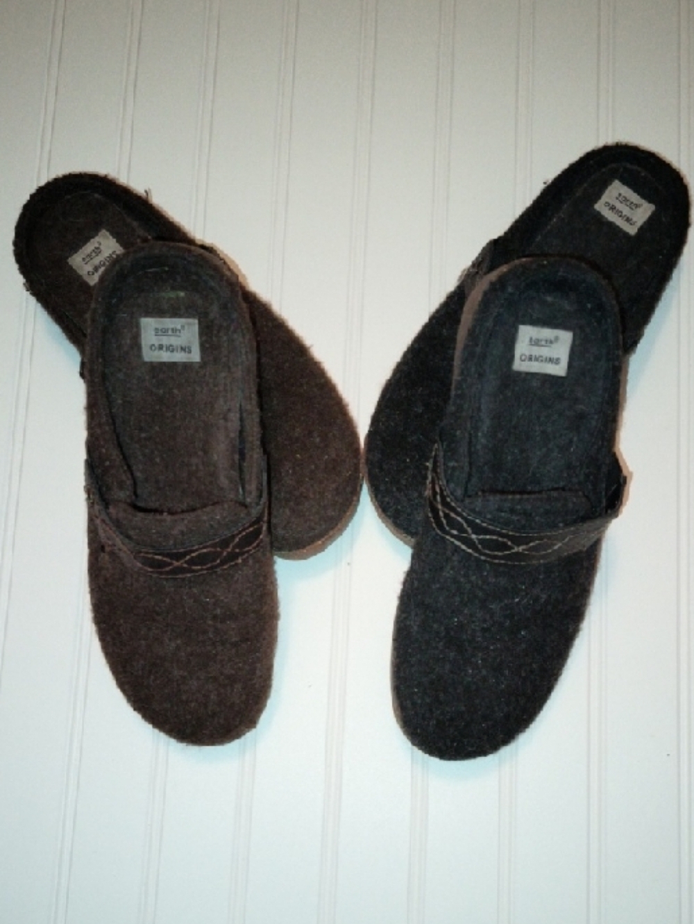 Earth Origins Felt Slip-Ons - Brown & Black / Size 8 1/2 - Picture 2 of 6